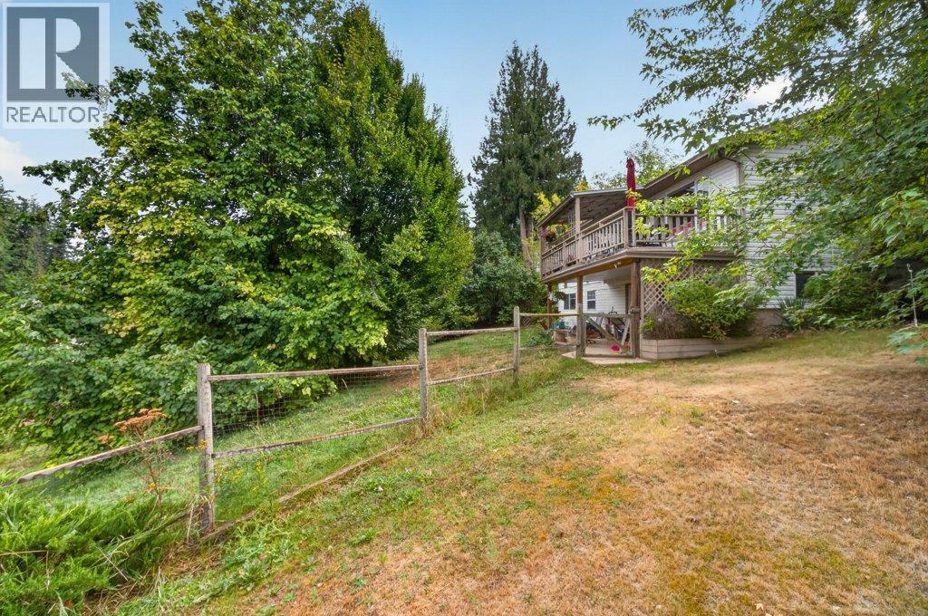 1791 15 Avenue Ne, Salmon Arm, British Columbia  V1E 2T7 - Photo 54 - 10397744