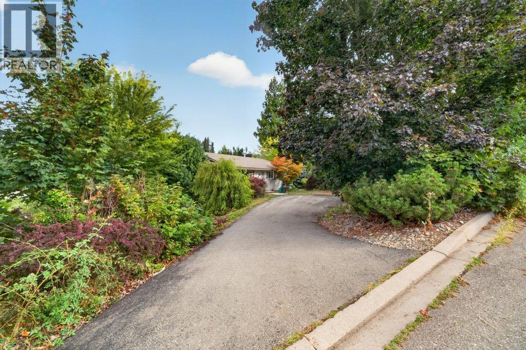 1791 15 Avenue Ne, Salmon Arm, British Columbia  V1E 2T7 - Photo 64 - 10397744