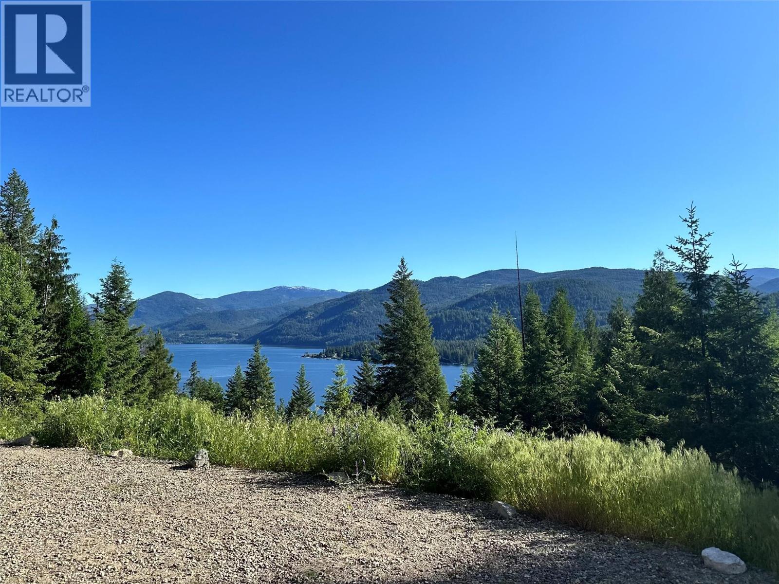 1618 Strome Road, Christina Lake, British Columbia  V0H 1E0 - Photo 3 - 10398829