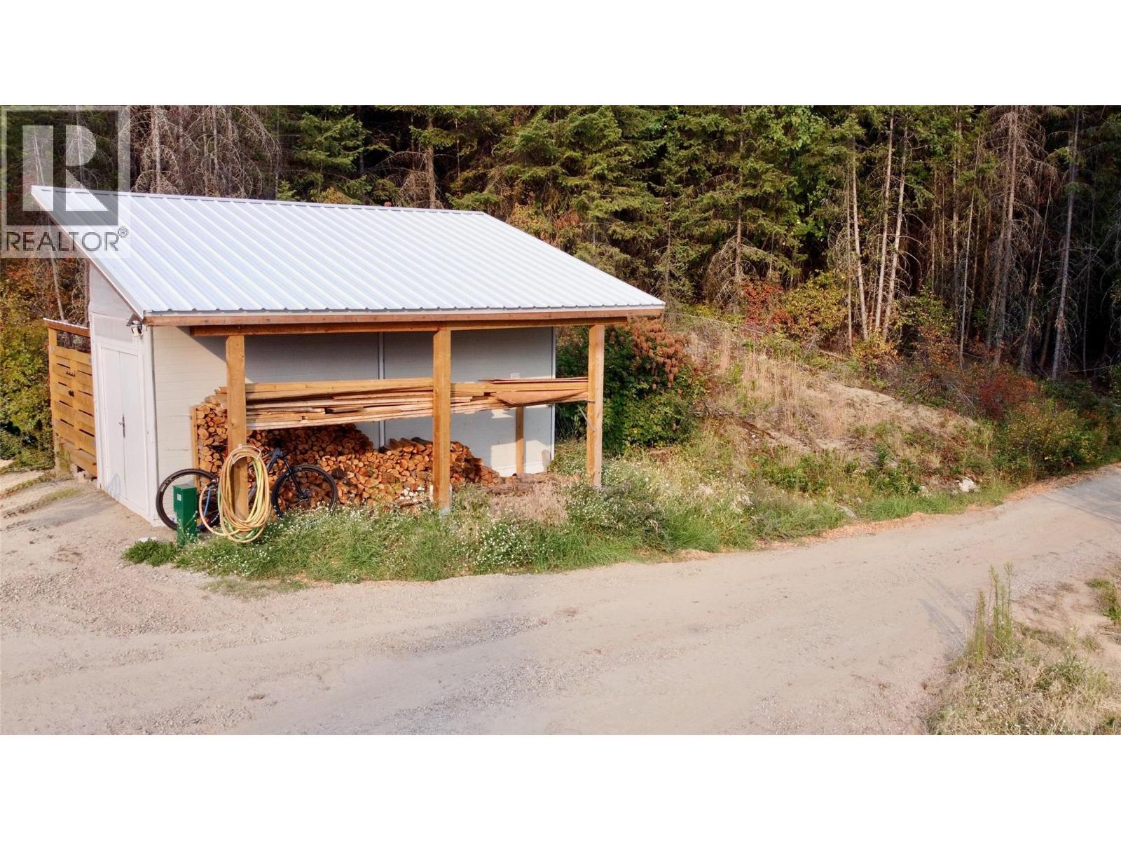 1618 Strome Road, Christina Lake, British Columbia  V0H 1E0 - Photo 6 - 10398829