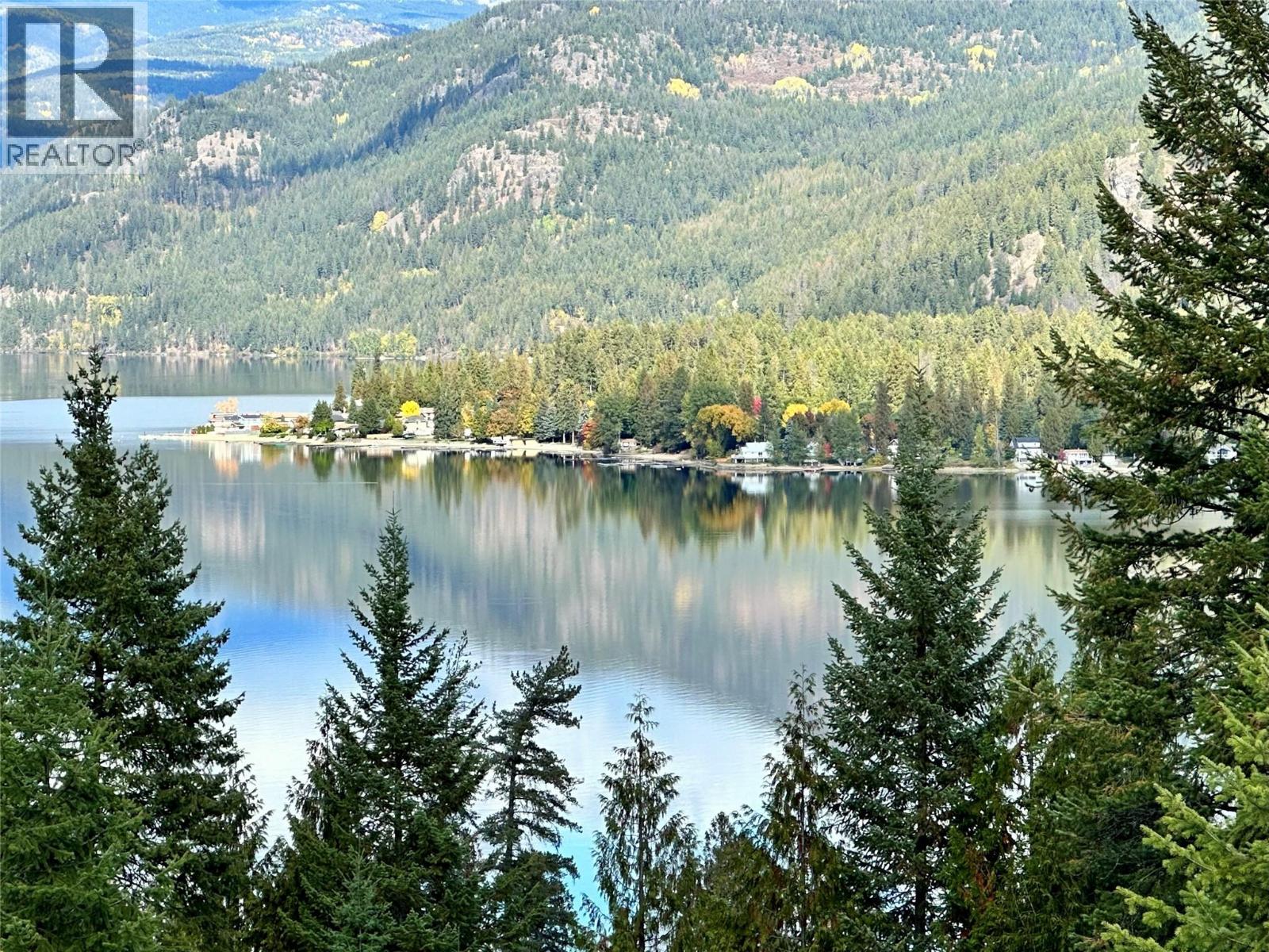 1618 Strome Road, Christina Lake, British Columbia  V0H 1E0 - Photo 7 - 10398829