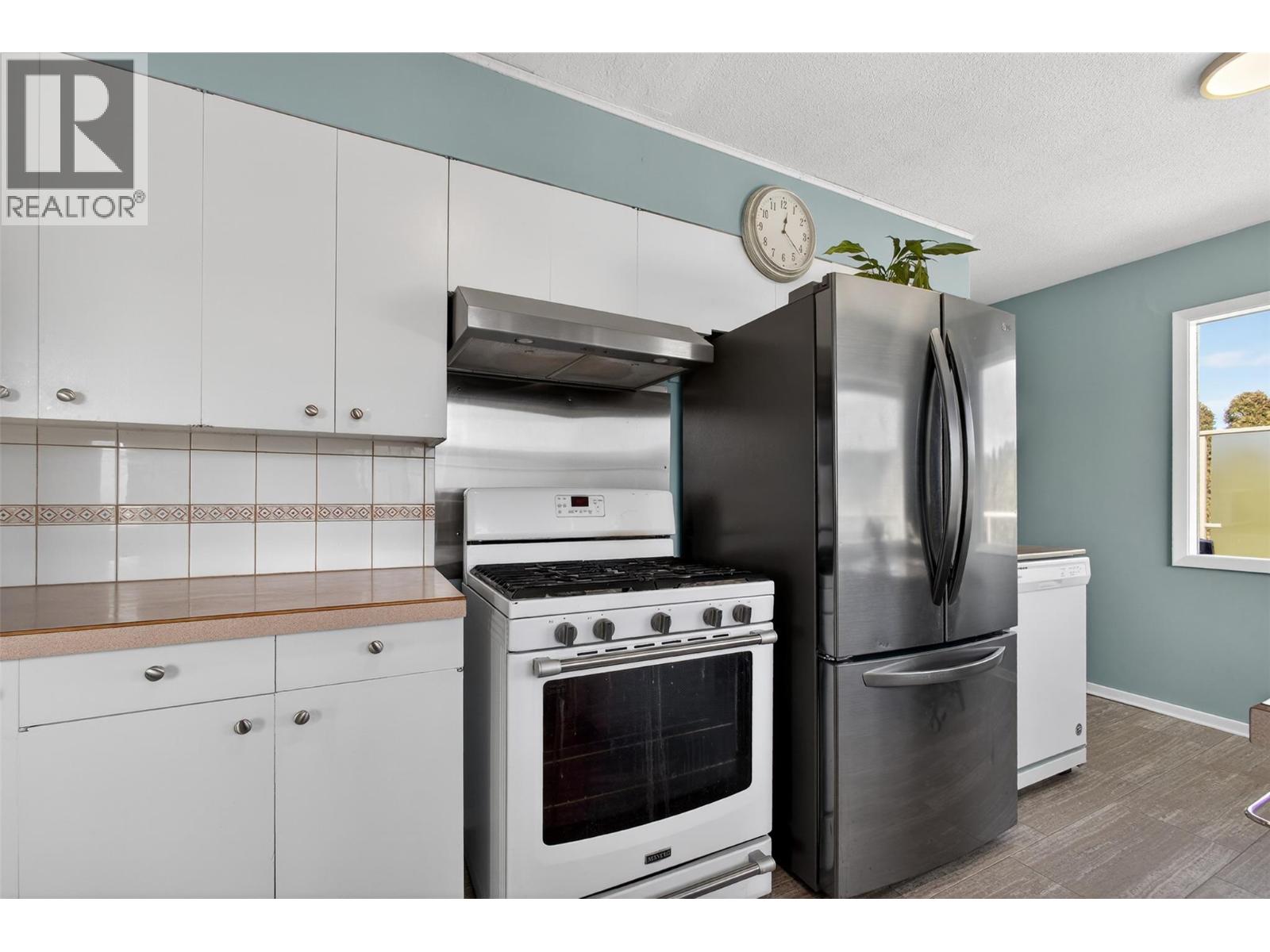 13006 Bristow Road, Summerland, British Columbia  V0H 1Z1 - Photo 6 - 10398866