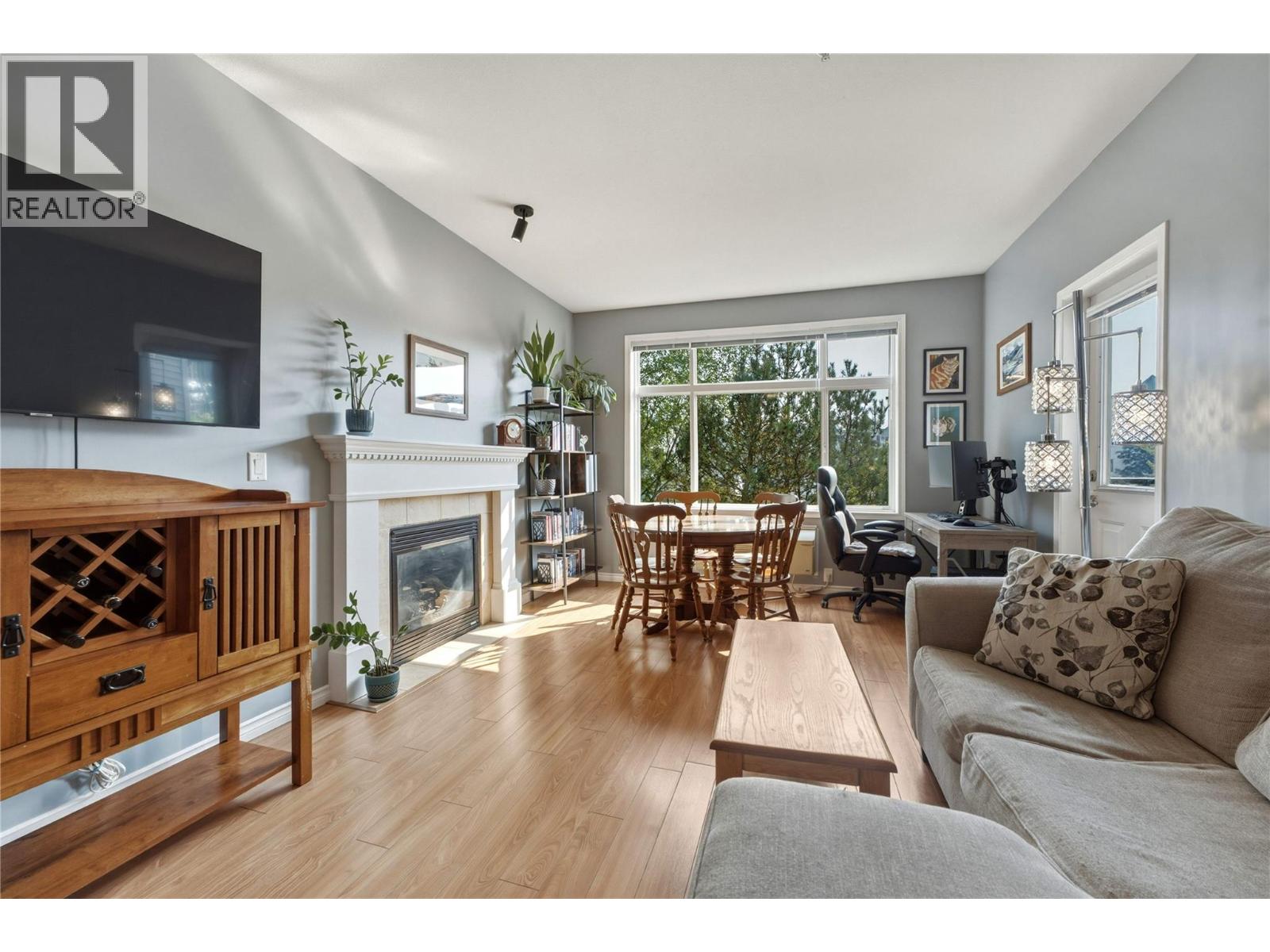 1235 Klo Road Unit# 107, Kelowna, British Columbia  V1W 3N7 - Photo 3 - 10398813