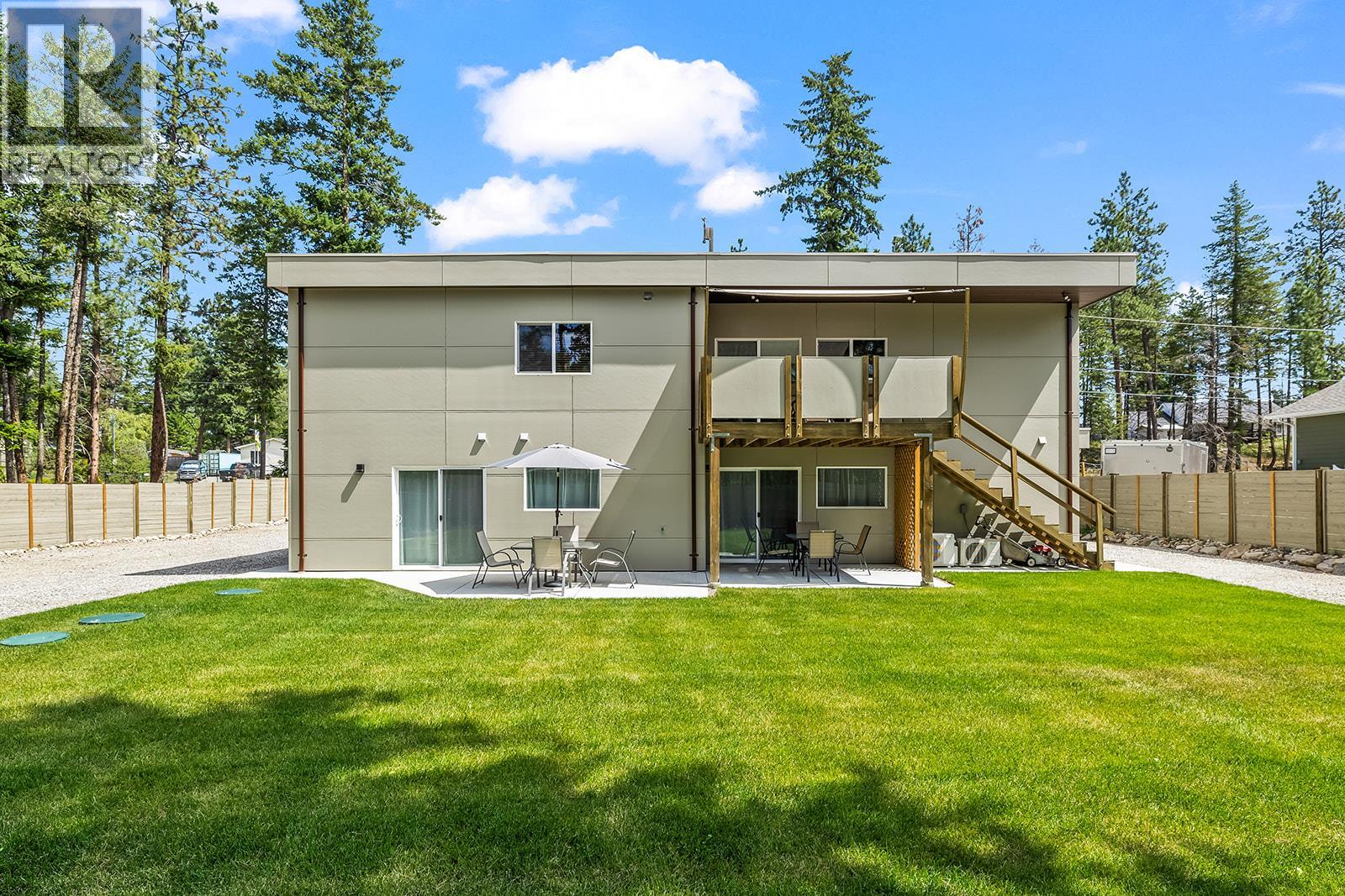 7141 Dunwaters Road, Kelowna, British Columbia  V1Z 3W5 - Photo 10 - 10398795
