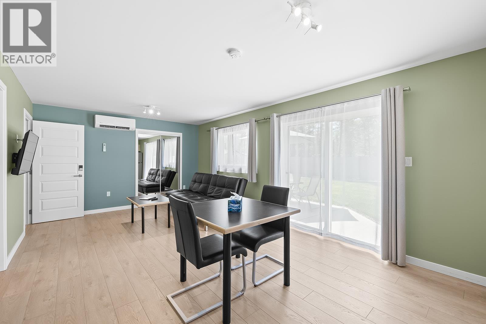 7141 Dunwaters Road, Kelowna, British Columbia  V1Z 3W5 - Photo 46 - 10398795