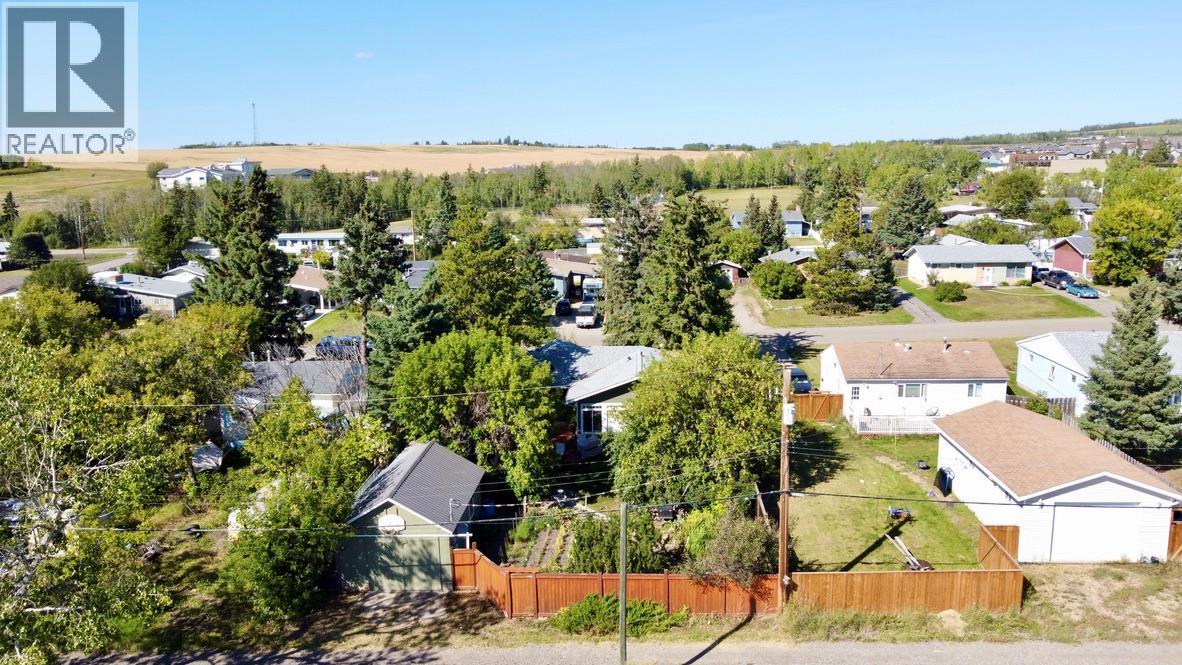 1045 93 Avenue, Dawson Creek, British Columbia  V1G 1E3 - Photo 39 - 10398862