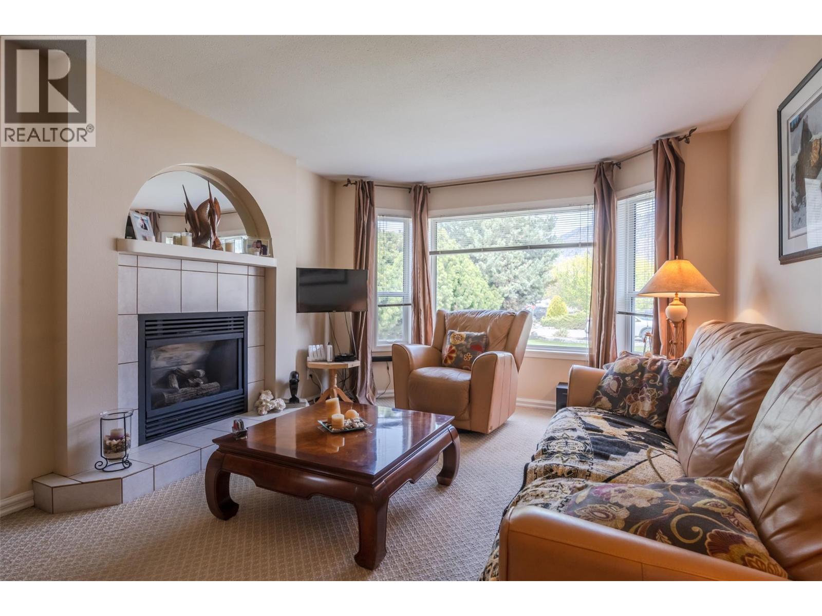 3 Spruce Court, Osoyoos, British Columbia  V0H 1V3 - Photo 2 - 10398849