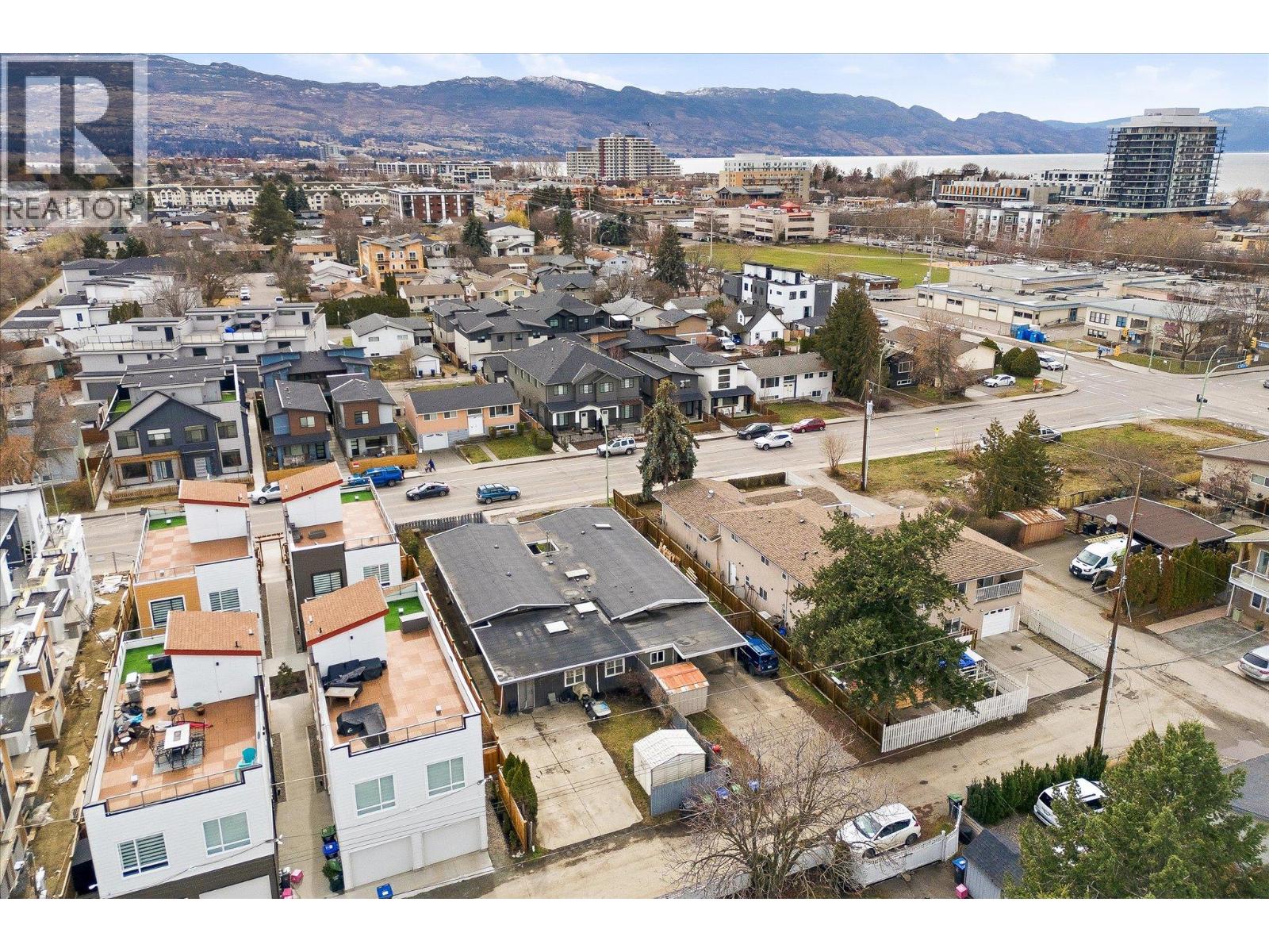 746 Raymer Avenue, Kelowna, British Columbia  V1X 2Z8 - Photo 39 - 10398868