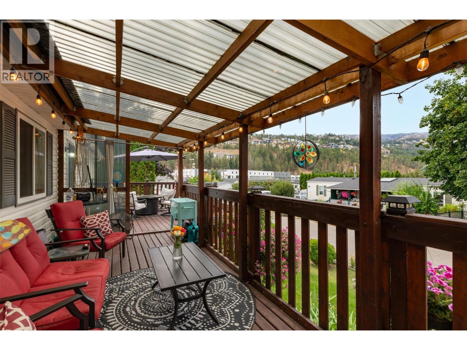 610 Katherine Road Unit# 33, West Kelowna, British Columbia  V1Z 3G2 - Photo 2 - 10398349