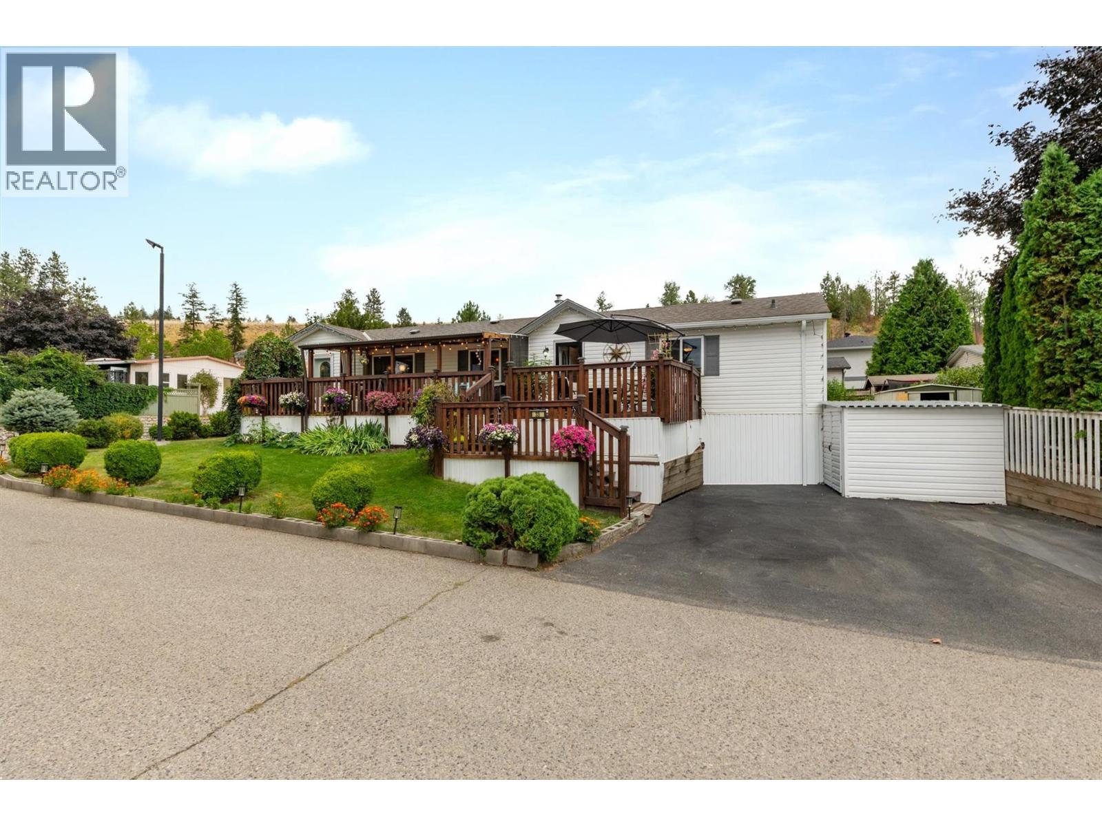 610 Katherine Road Unit# 33, West Kelowna, British Columbia  V1Z 3G2 - Photo 3 - 10398349