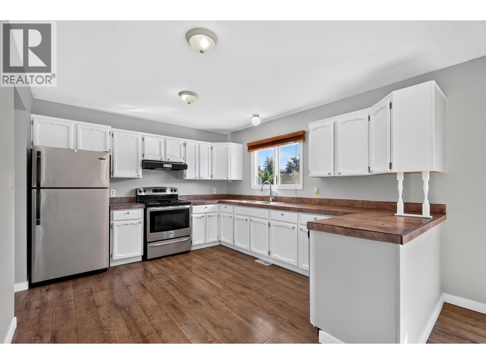 3907 14 Street, Vernon, British Columbia  V1T 7N3 - Photo 10 - 10395039