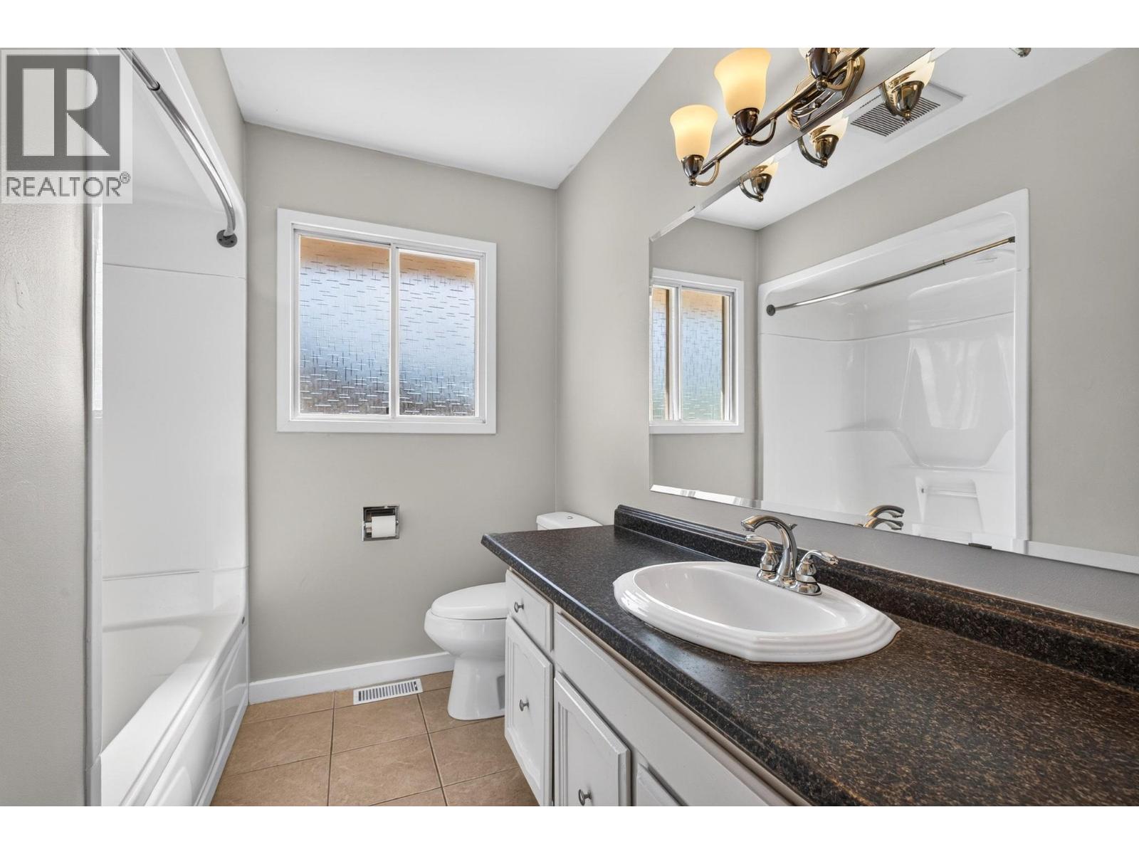 3907 14 Street, Vernon, British Columbia  V1T 7N3 - Photo 19 - 10395039