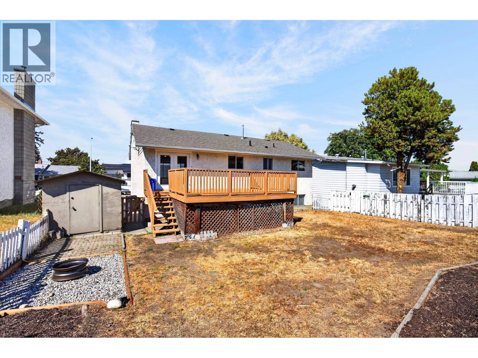 3907 14 Street, Vernon, British Columbia  V1T 7N3 - Photo 4 - 10395039