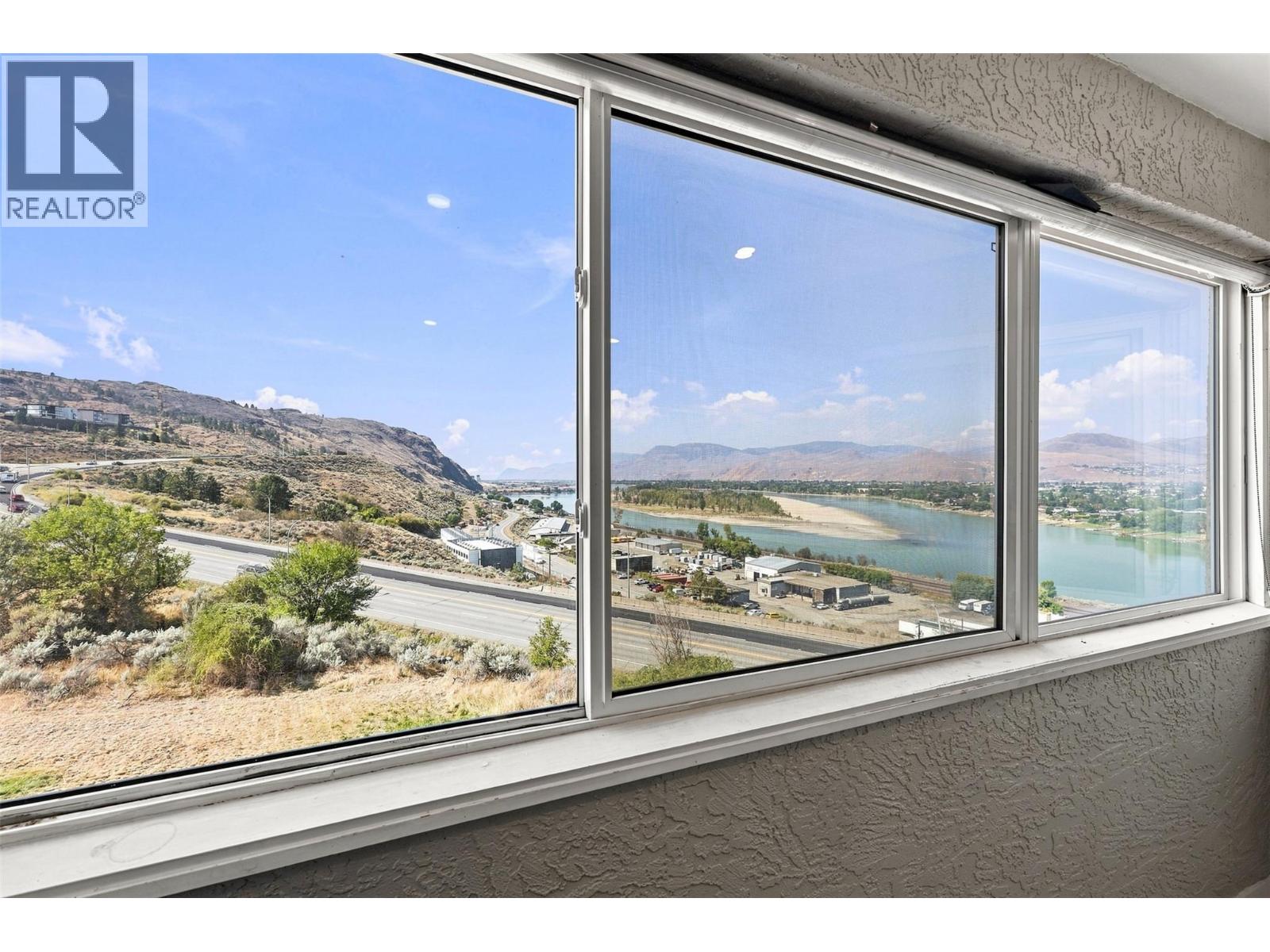 15 Hudsons Bay Trail Unit# 305, Kamloops, British Columbia  V2C 6S6 - Photo 11 - 10398754