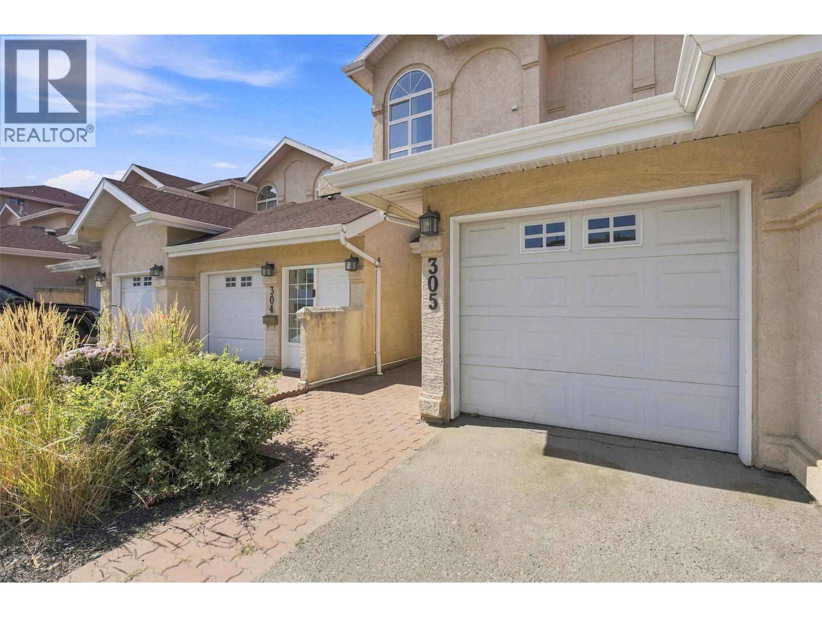15 Hudsons Bay Trail Unit# 305, Kamloops, British Columbia  V2C 6S6 - Photo 2 - 10398754