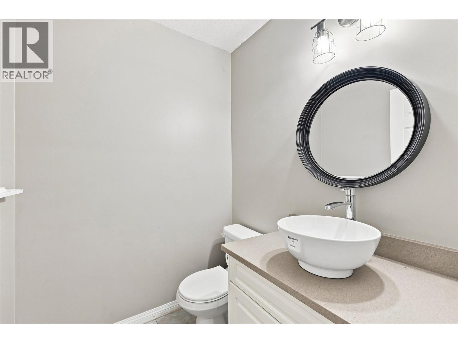 15 Hudsons Bay Trail Unit# 305, Kamloops, British Columbia  V2C 6S6 - Photo 20 - 10398754