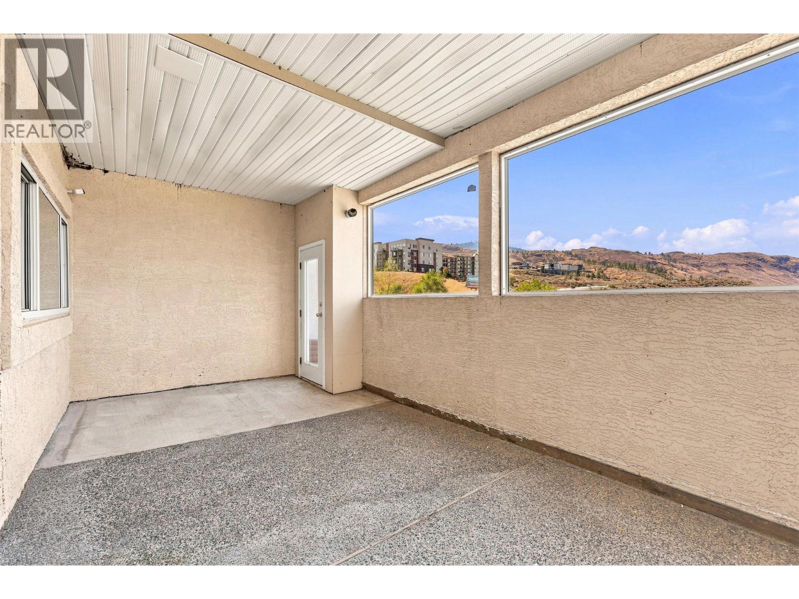 15 Hudsons Bay Trail Unit# 305, Kamloops, British Columbia  V2C 6S6 - Photo 34 - 10398754