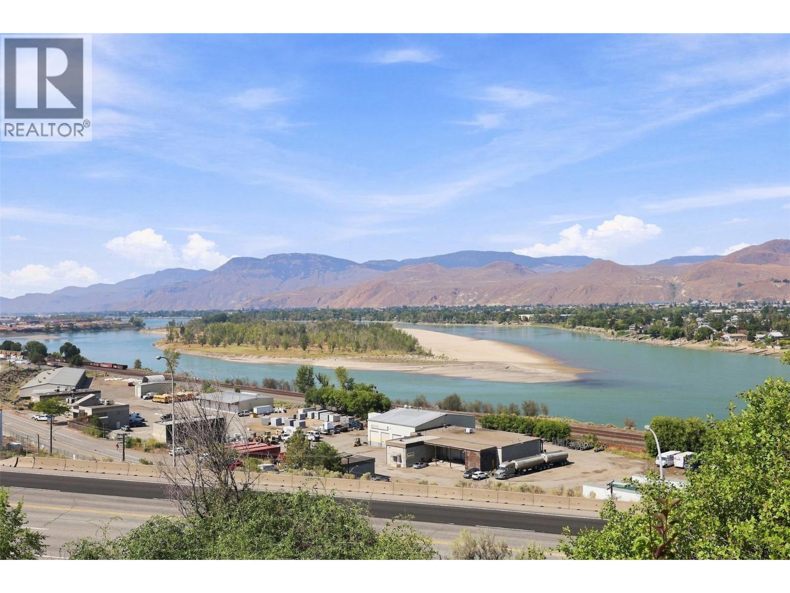 15 Hudsons Bay Trail Unit# 305, Kamloops, British Columbia  V2C 6S6 - Photo 42 - 10398754
