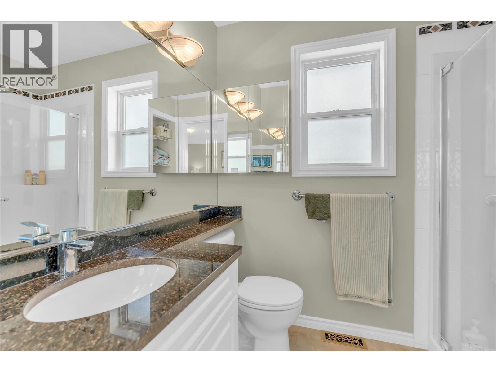 113 Christie Mountain Lane, Okanagan Falls, British Columbia  V0H 1R3 - Photo 30 - 10398280