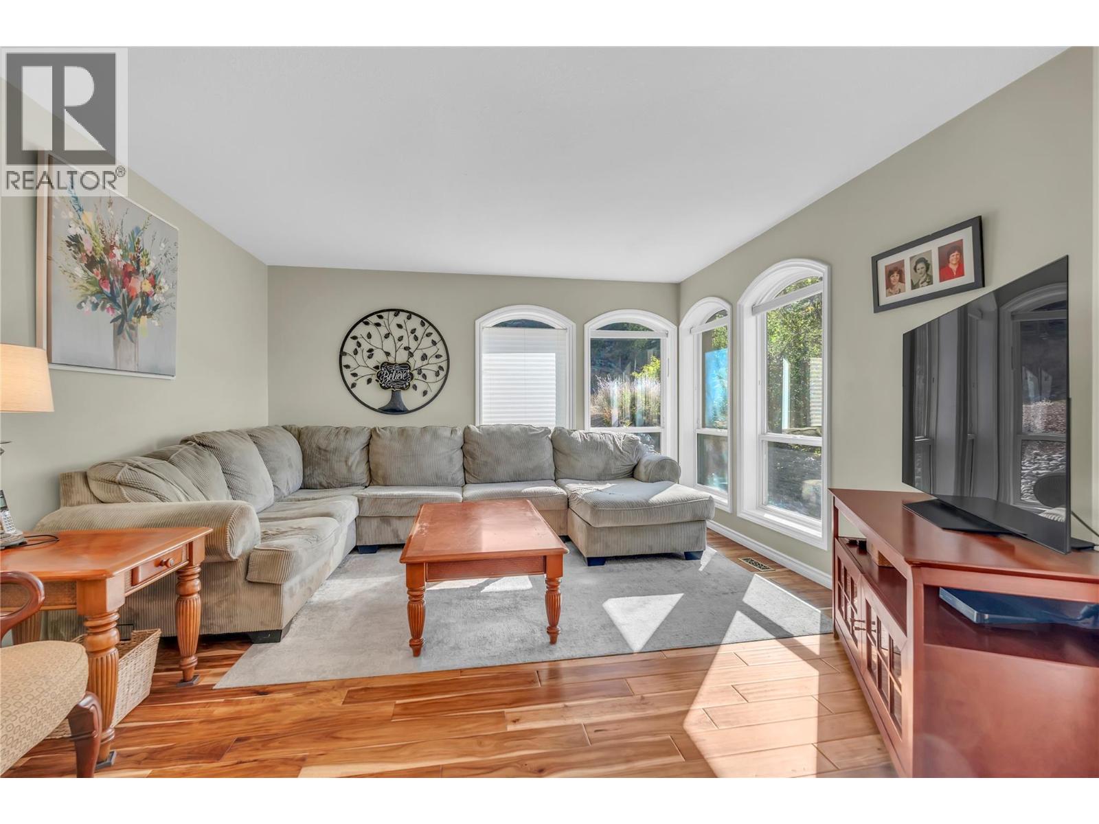 113 Christie Mountain Lane, Okanagan Falls, British Columbia  V0H 1R3 - Photo 4 - 10398280