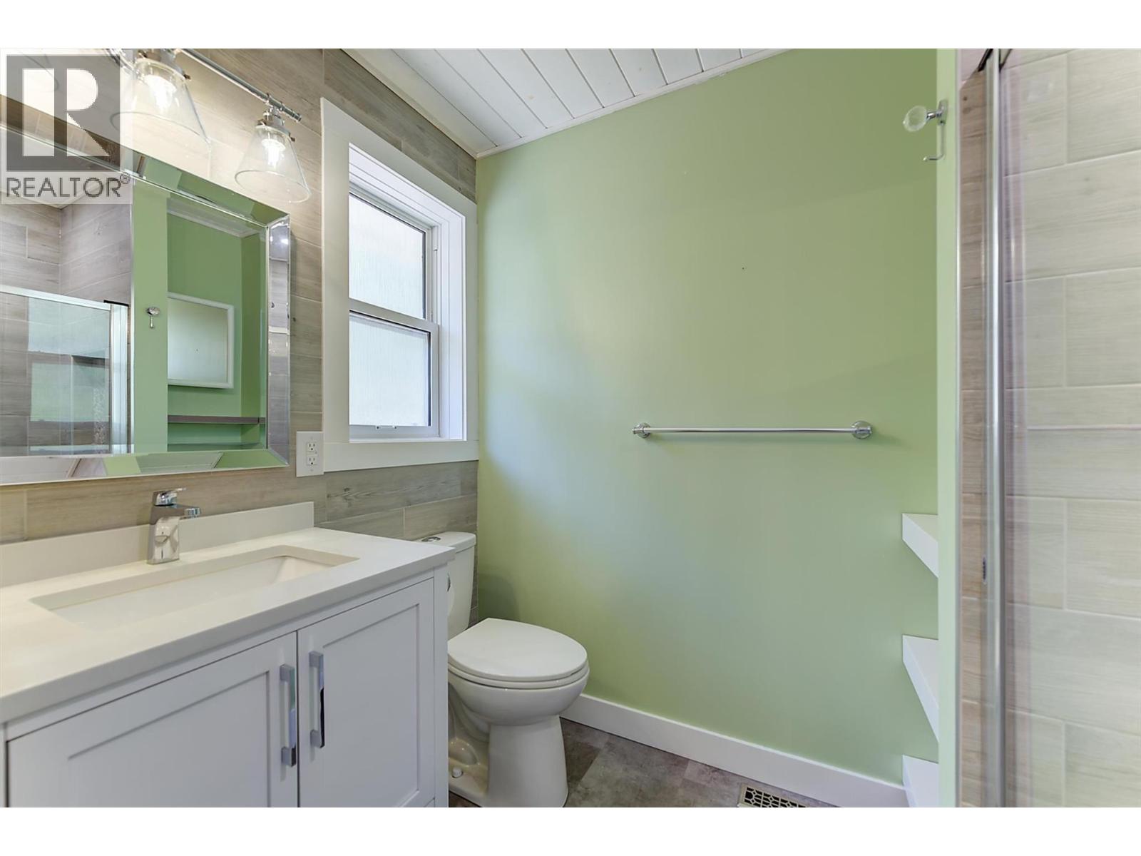 5284 Clarence Road, Peachland, British Columbia  V0H 1X2 - Photo 22 - 10398831