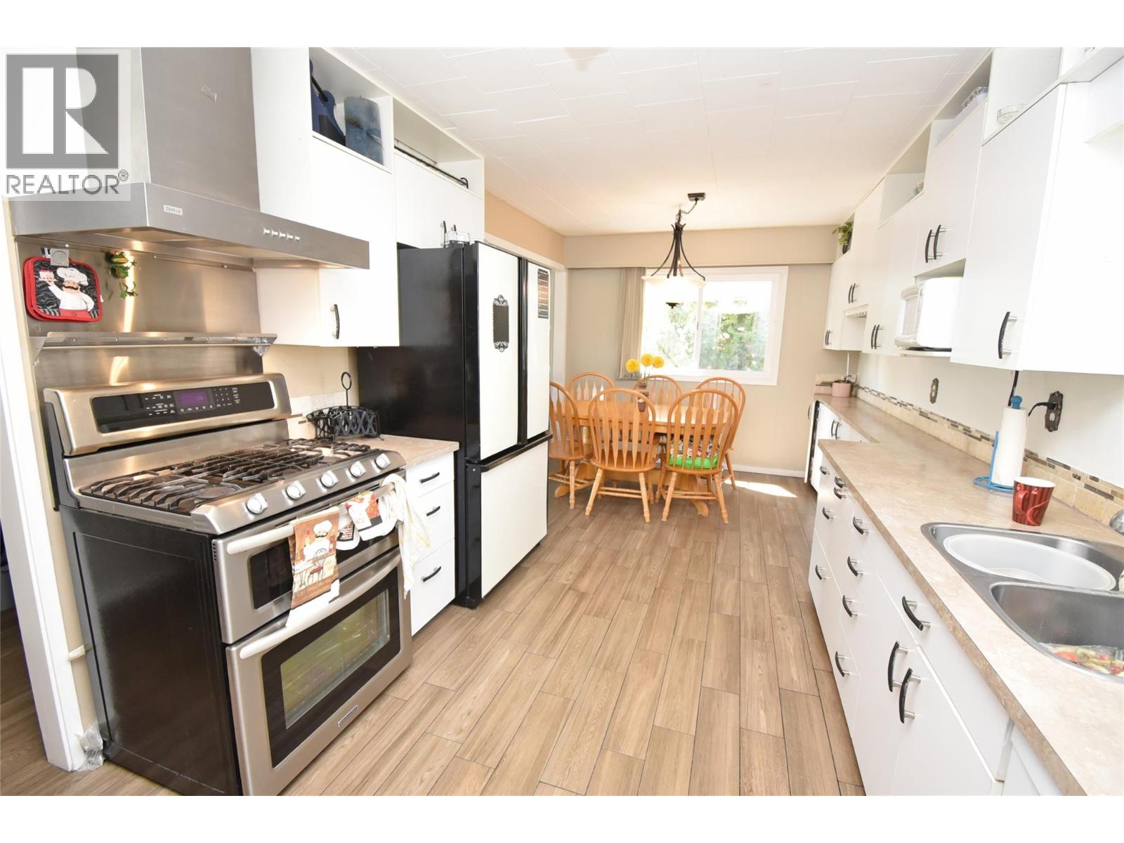4209 27th Avenue, Vernon, British Columbia  V1T 1T3 - Photo 29 - 10398728