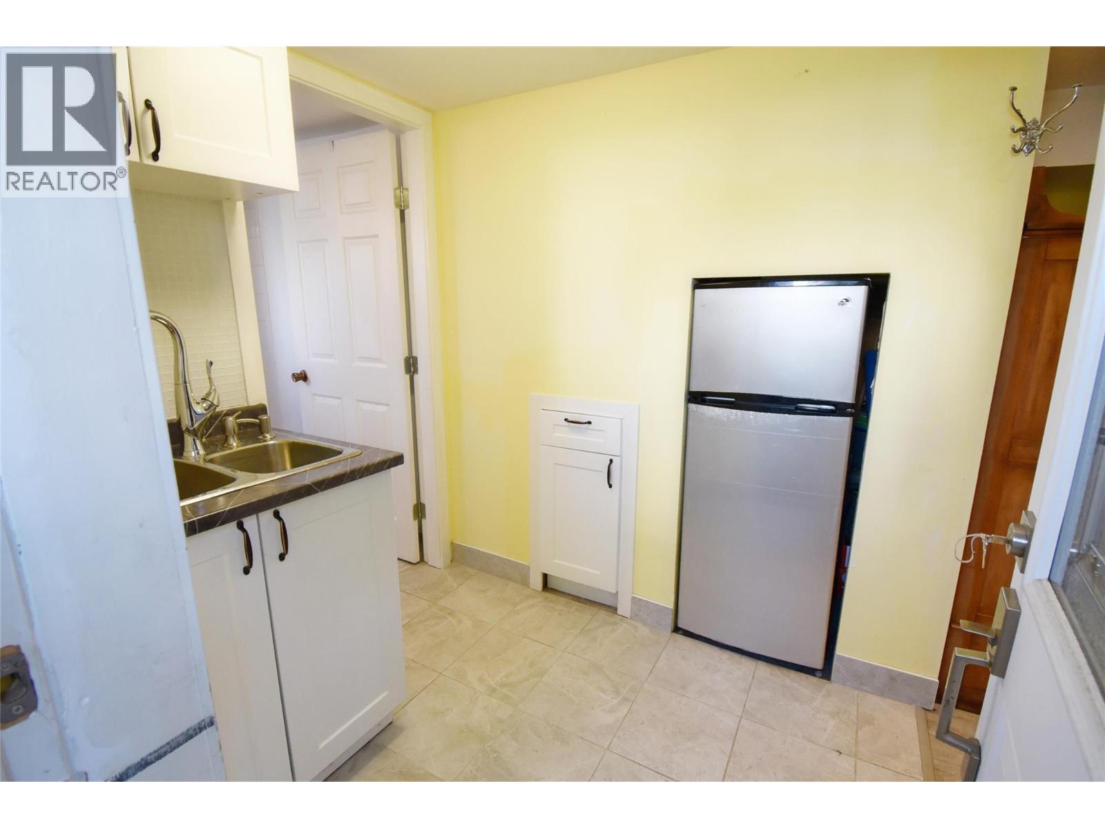 4209 27th Avenue, Vernon, British Columbia  V1T 1T3 - Photo 55 - 10398728