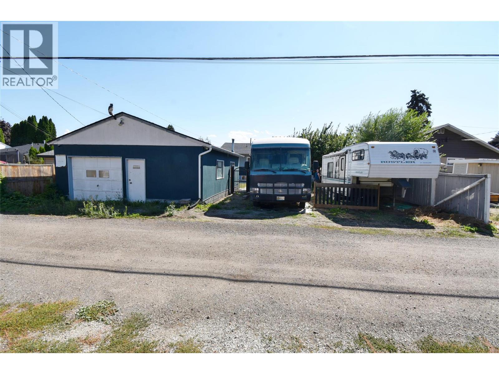 4209 27th Avenue, Vernon, British Columbia  V1T 1T3 - Photo 74 - 10398728