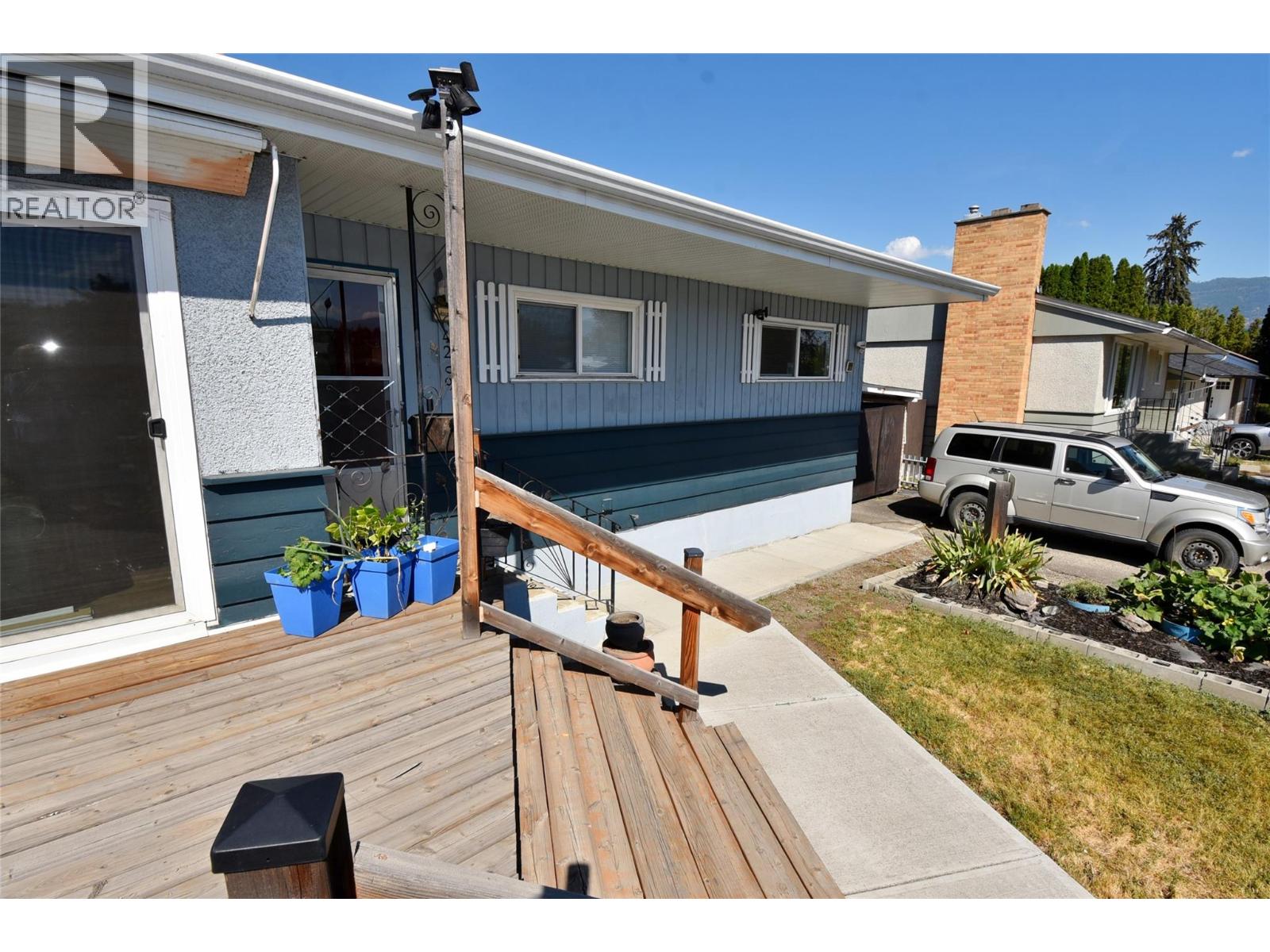 4209 27th Avenue, Vernon, British Columbia  V1T 1T3 - Photo 8 - 10398728
