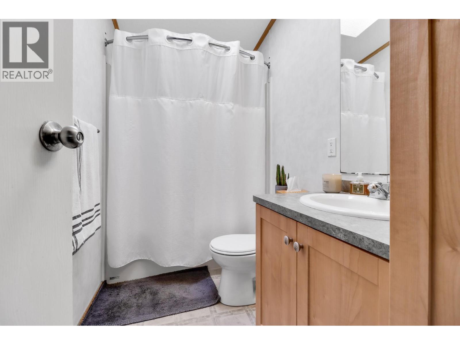 5562 Ha Ha Creek Road, Wardner, British Columbia  V0B 2J0 - Photo 29 - 10398635