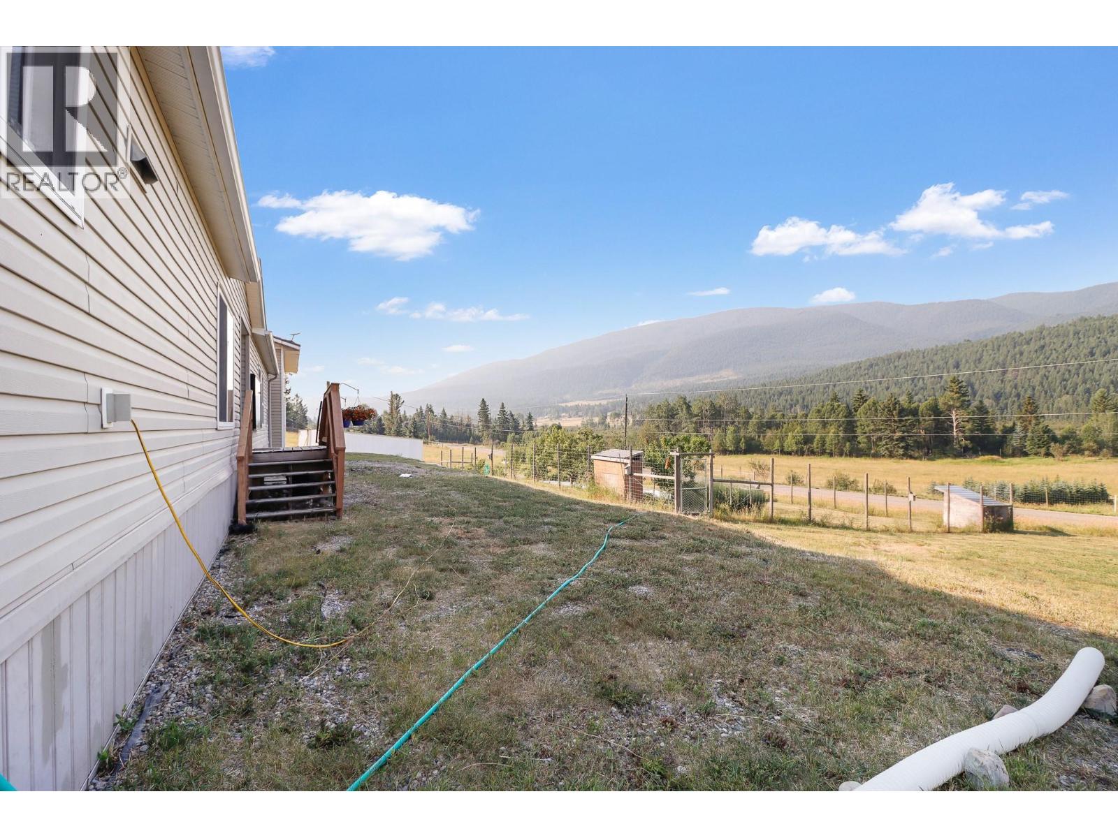 5562 Ha Ha Creek Road, Wardner, British Columbia  V0B 2J0 - Photo 38 - 10398635
