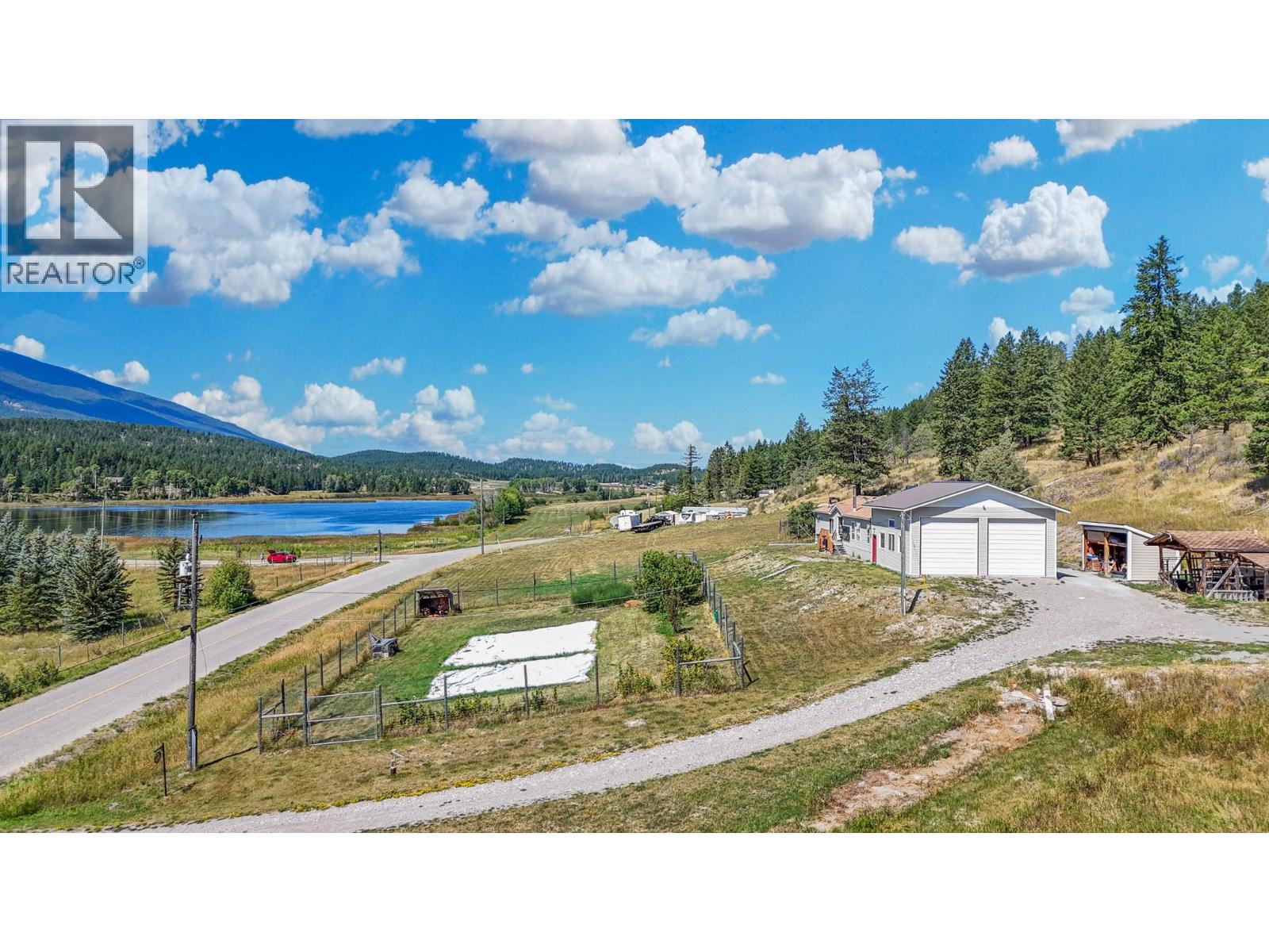 5562 Ha Ha Creek Road, Wardner, British Columbia  V0B 2J0 - Photo 8 - 10398635