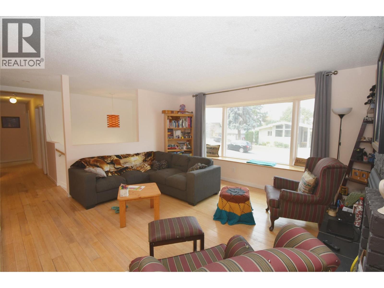 3907 17 Street, Vernon, British Columbia  V1T 7N7 - Photo 11 - 10398310