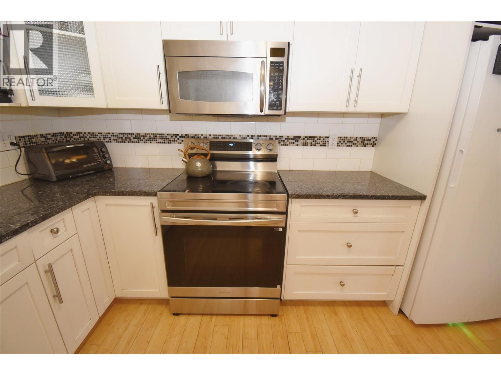 3907 17 Street, Vernon, British Columbia  V1T 7N7 - Photo 24 - 10398310