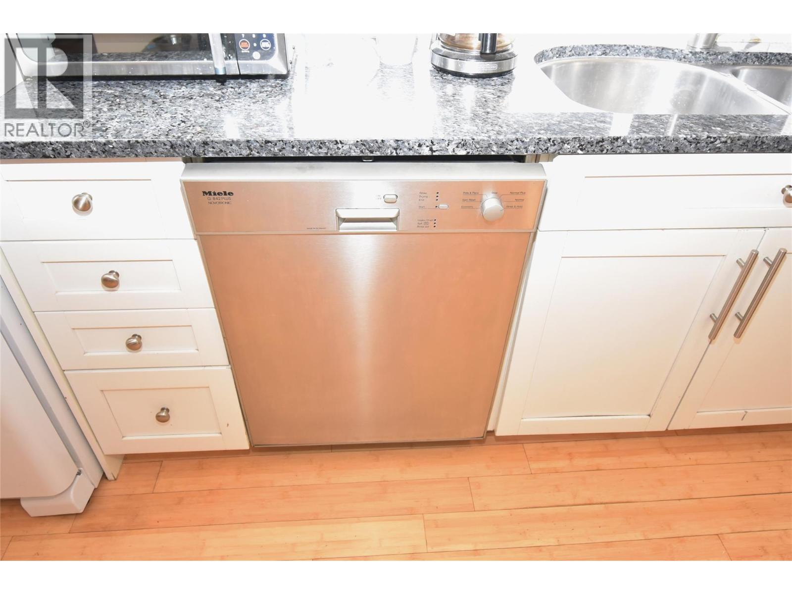 3907 17 Street, Vernon, British Columbia  V1T 7N7 - Photo 25 - 10398310