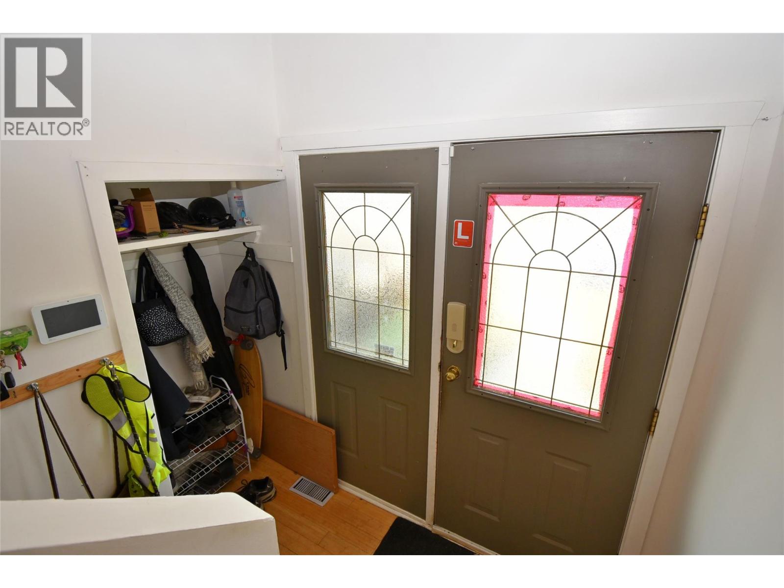 3907 17 Street, Vernon, British Columbia  V1T 7N7 - Photo 8 - 10398310