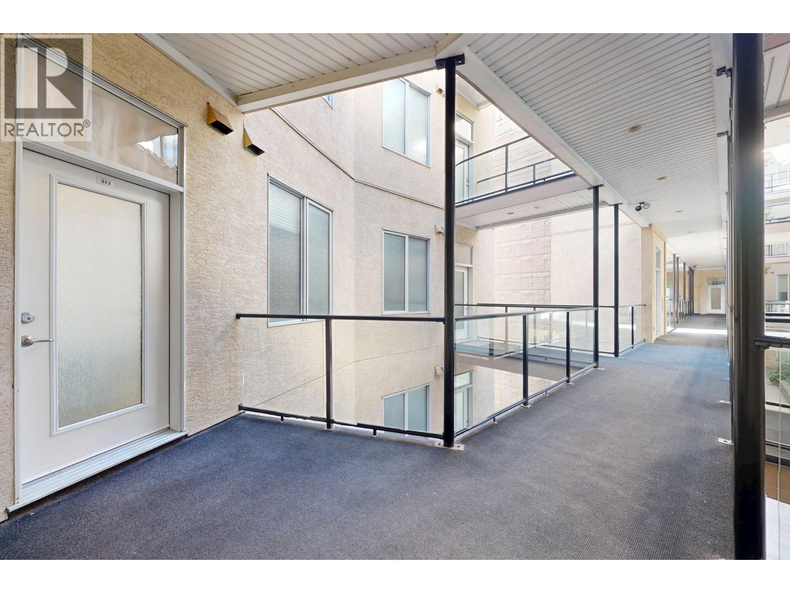 1327 St Paul Street Unit# 212, Kelowna, British Columbia  V1Y 2E2 - Photo 3 - 10398766