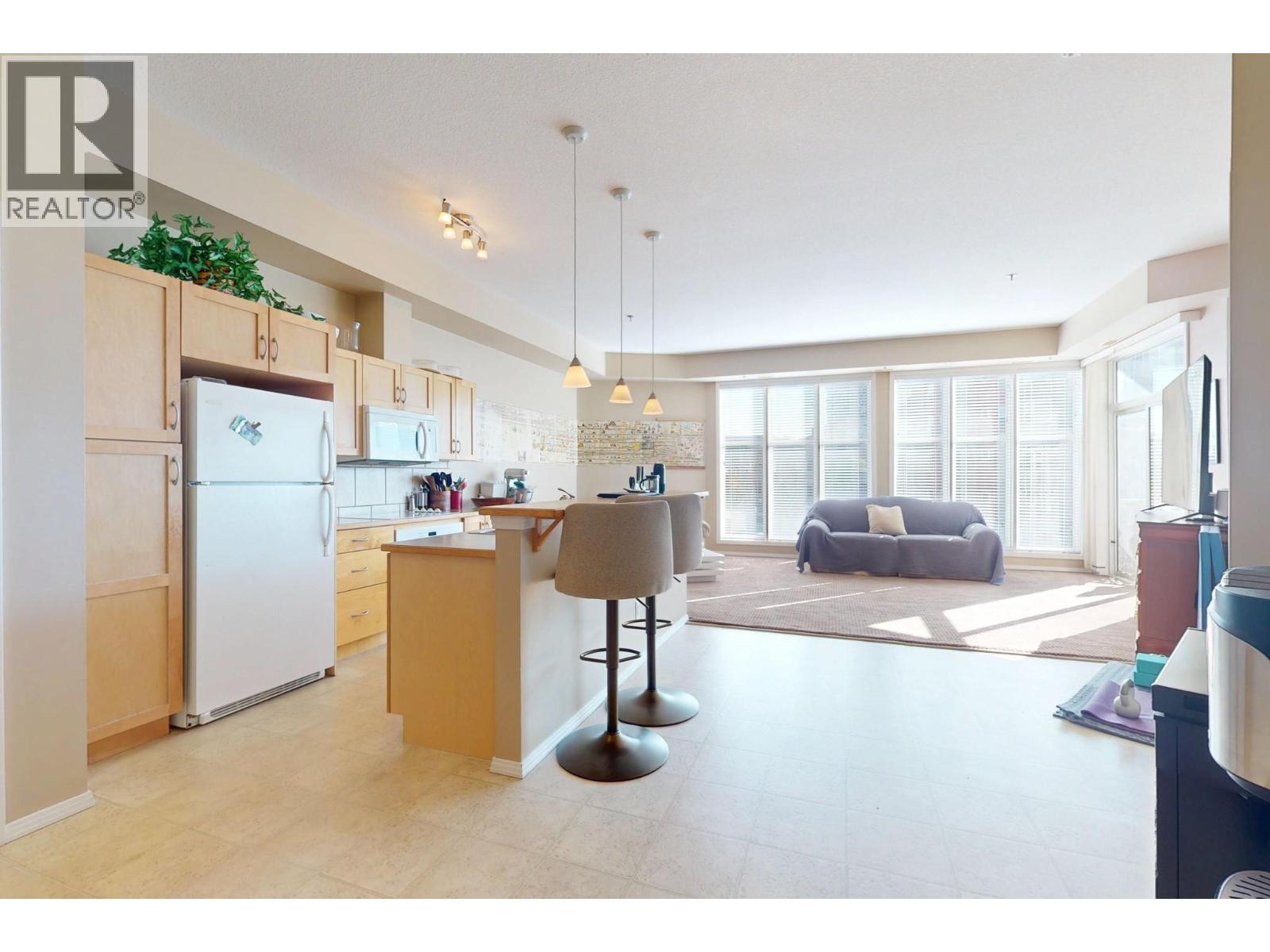 1327 St Paul Street Unit# 212, Kelowna, British Columbia  V1Y 2E2 - Photo 5 - 10398766