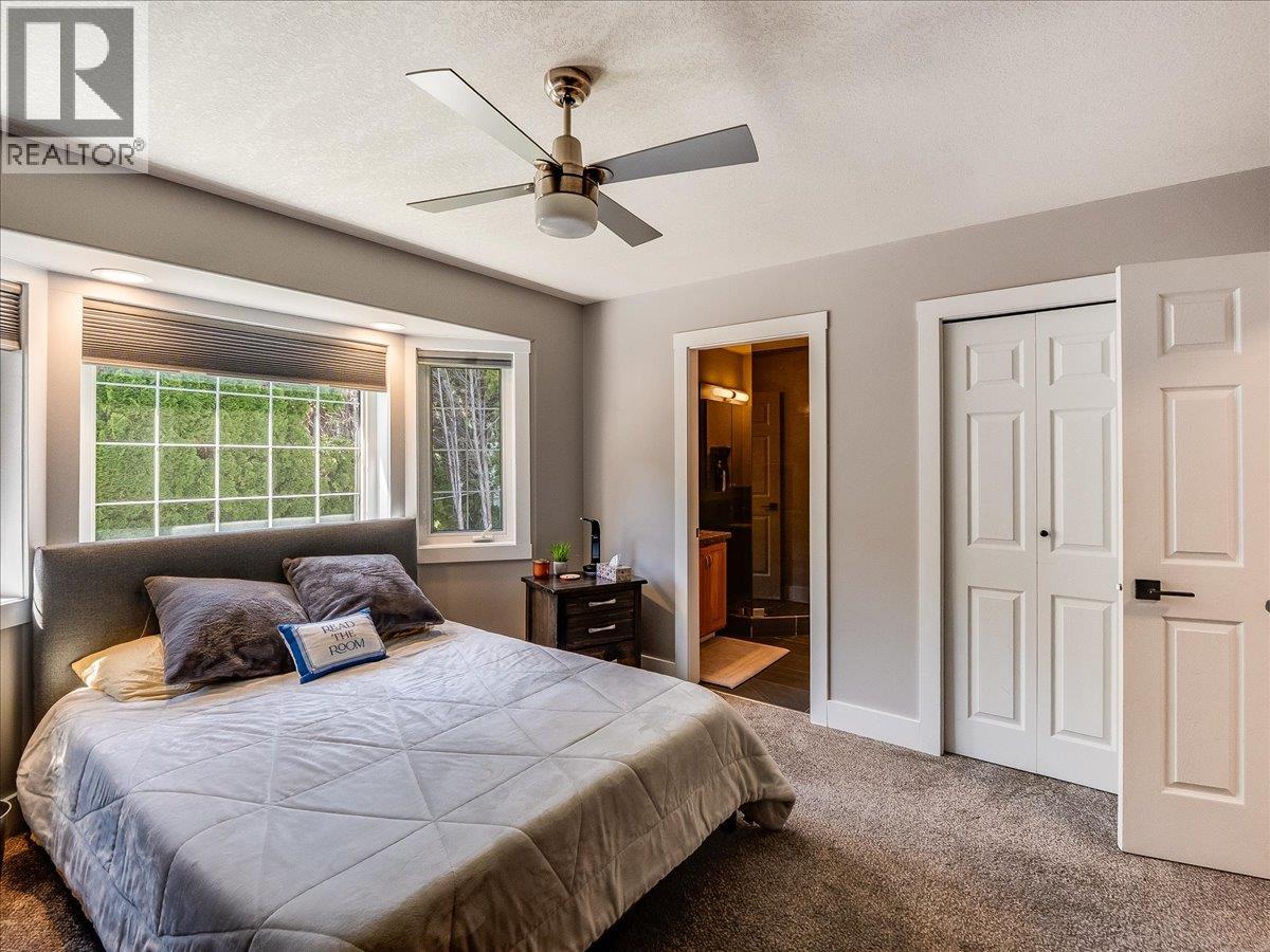 900 7th Street, Montrose, British Columbia  V0G 1P0 - Photo 21 - 10398896