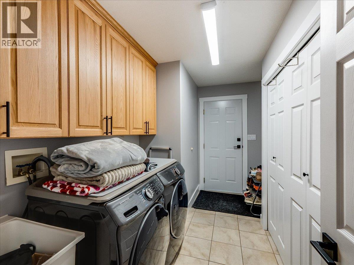 900 7th Street, Montrose, British Columbia  V0G 1P0 - Photo 28 - 10398896