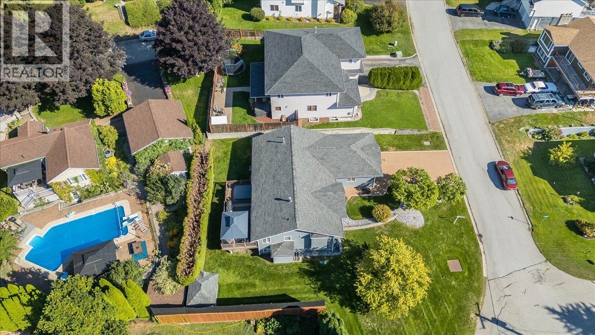 900 7th Street, Montrose, British Columbia  V0G 1P0 - Photo 64 - 10398896