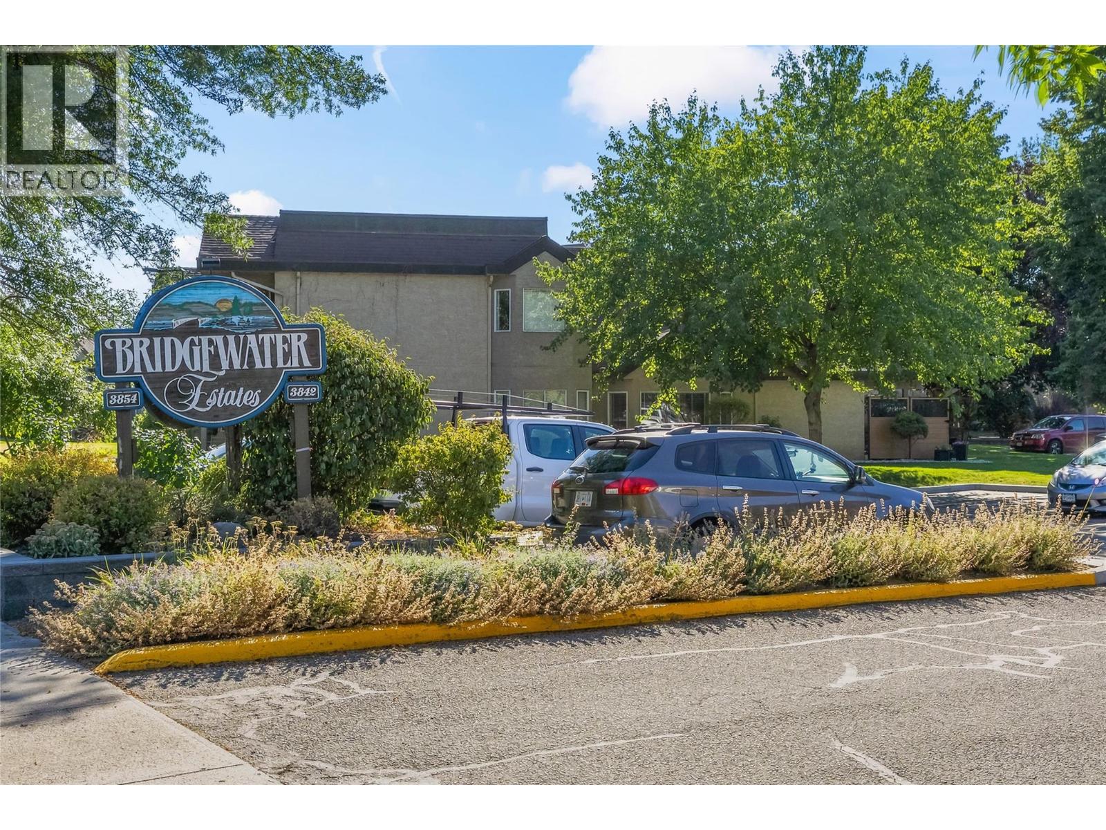 3842 Gordon Drive Unit# 234, Kelowna, British Columbia  V1W 3G5 - Photo 2 - 10398710