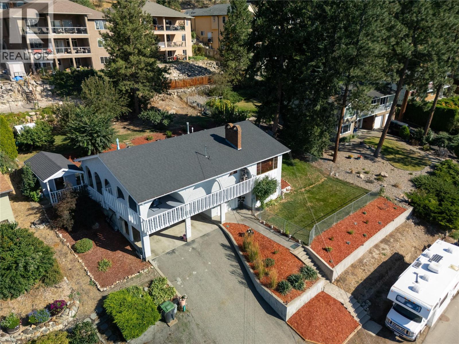 1035 Toovey Road, Kelowna, British Columbia  V1X 6R2 - Photo 1 - 10398477
