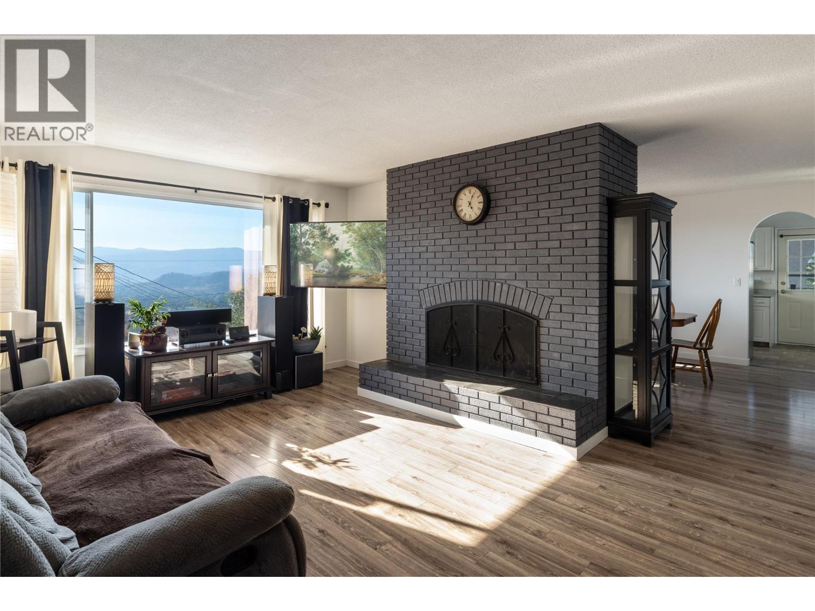 1035 Toovey Road, Kelowna, British Columbia  V1X 6R2 - Photo 10 - 10398477