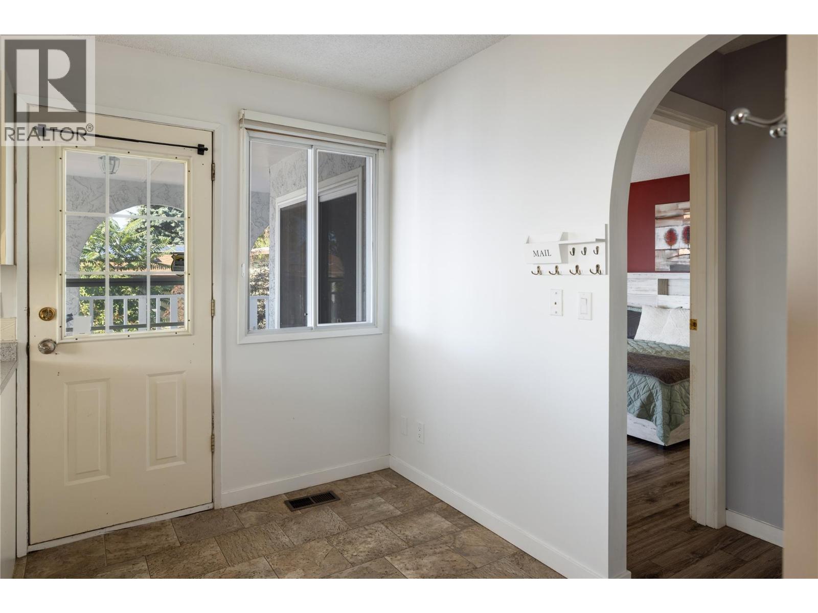 1035 Toovey Road, Kelowna, British Columbia  V1X 6R2 - Photo 20 - 10398477