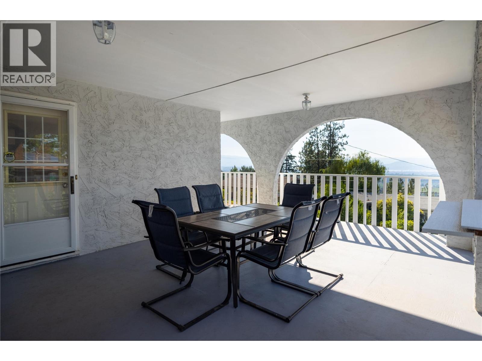 1035 Toovey Road, Kelowna, British Columbia  V1X 6R2 - Photo 31 - 10398477