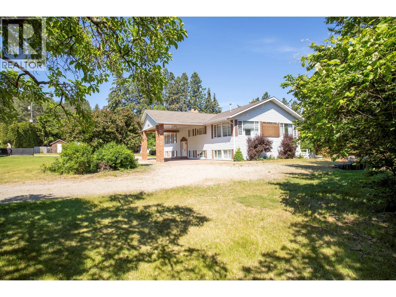 10151 Chase Road, Lake Country, British Columbia  V4V 1P3 - Photo 2 - 10398890