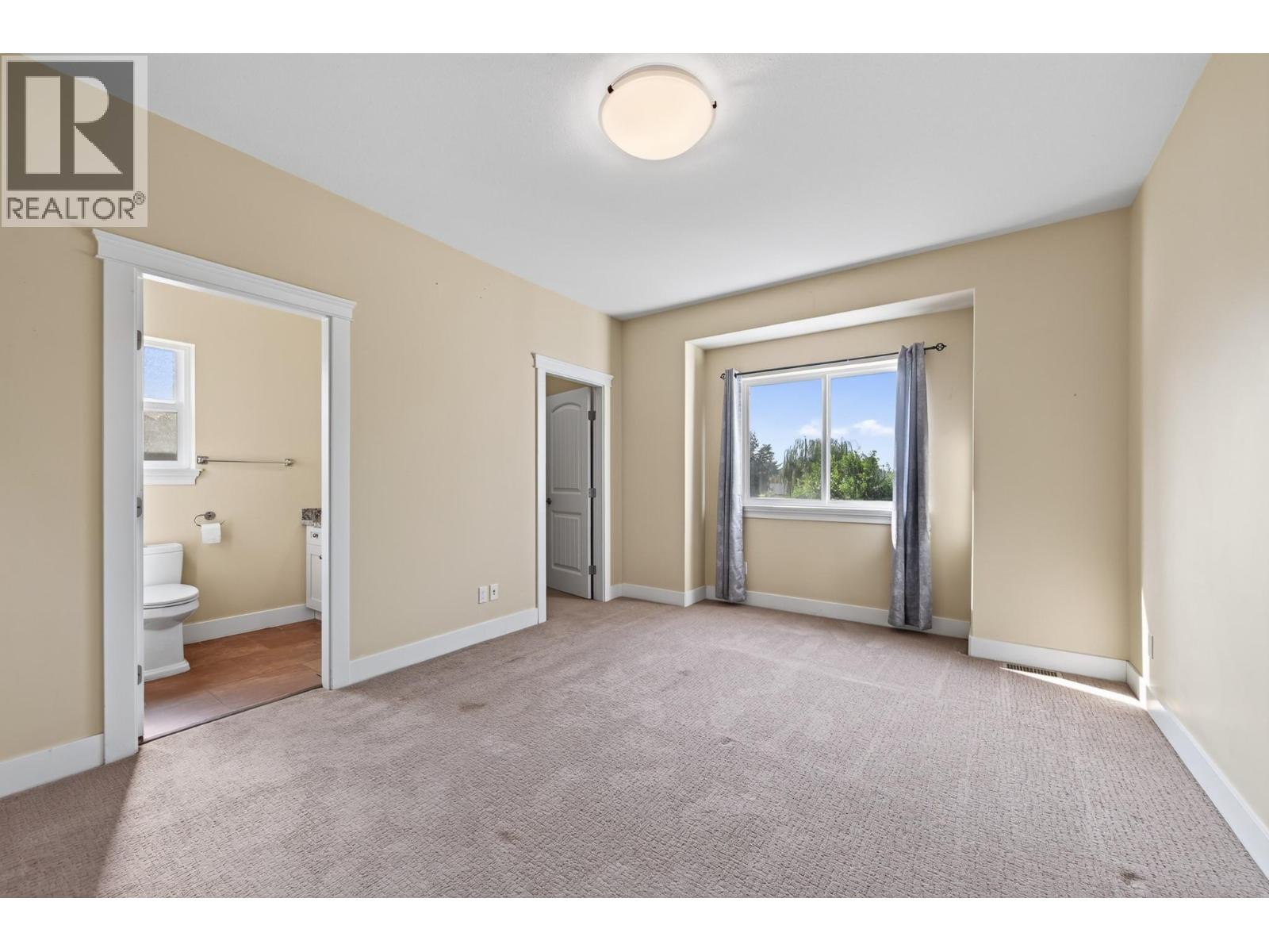 885 Georgeann Road, Kamloops, British Columbia  V2B 6H9 - Photo 13 - 10398872