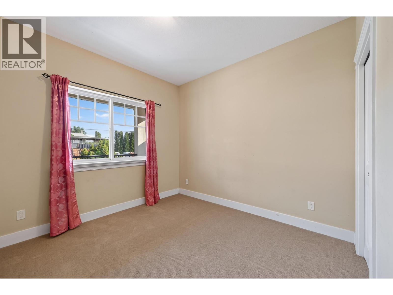 885 Georgeann Road, Kamloops, British Columbia  V2B 6H9 - Photo 17 - 10398872