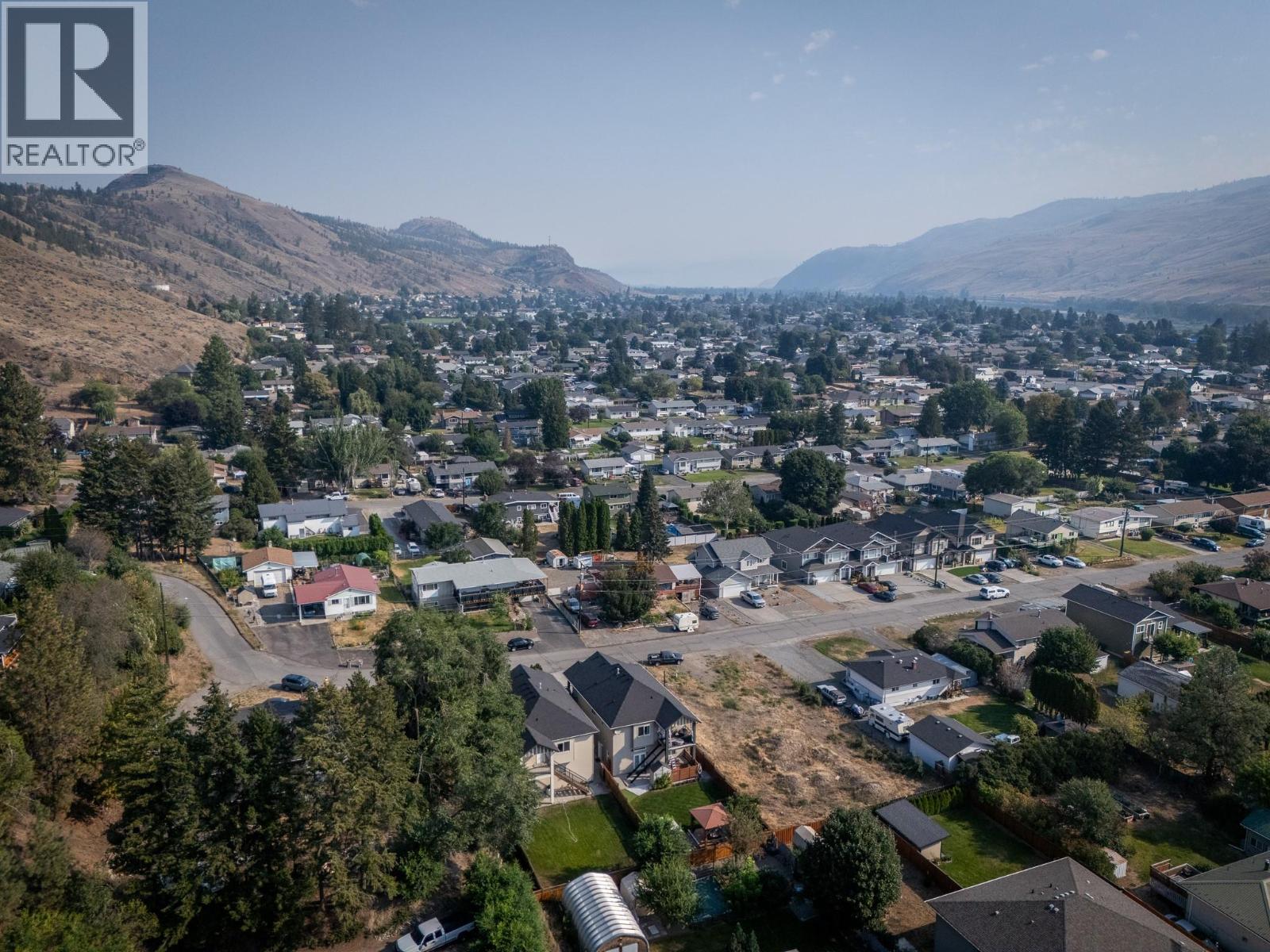 885 Georgeann Road, Kamloops, British Columbia  V2B 6H9 - Photo 33 - 10398872